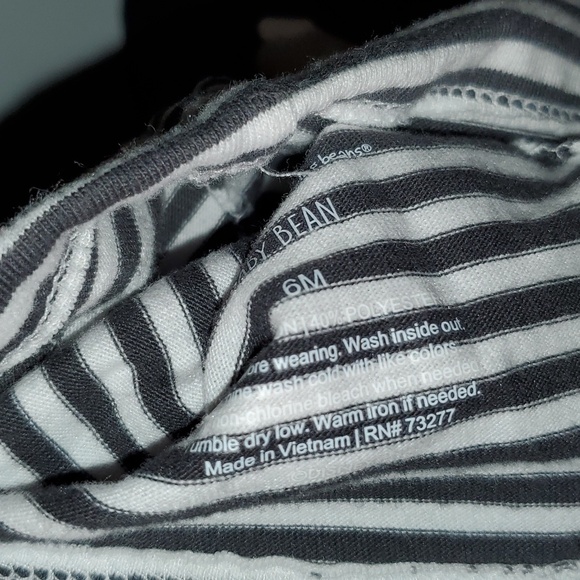 ❤️‍🔥10/$10❤️‍🔥 Baby Jumping Beans Gray Striped Newborn Infant Hat Size 6M - Picture 2 of 2